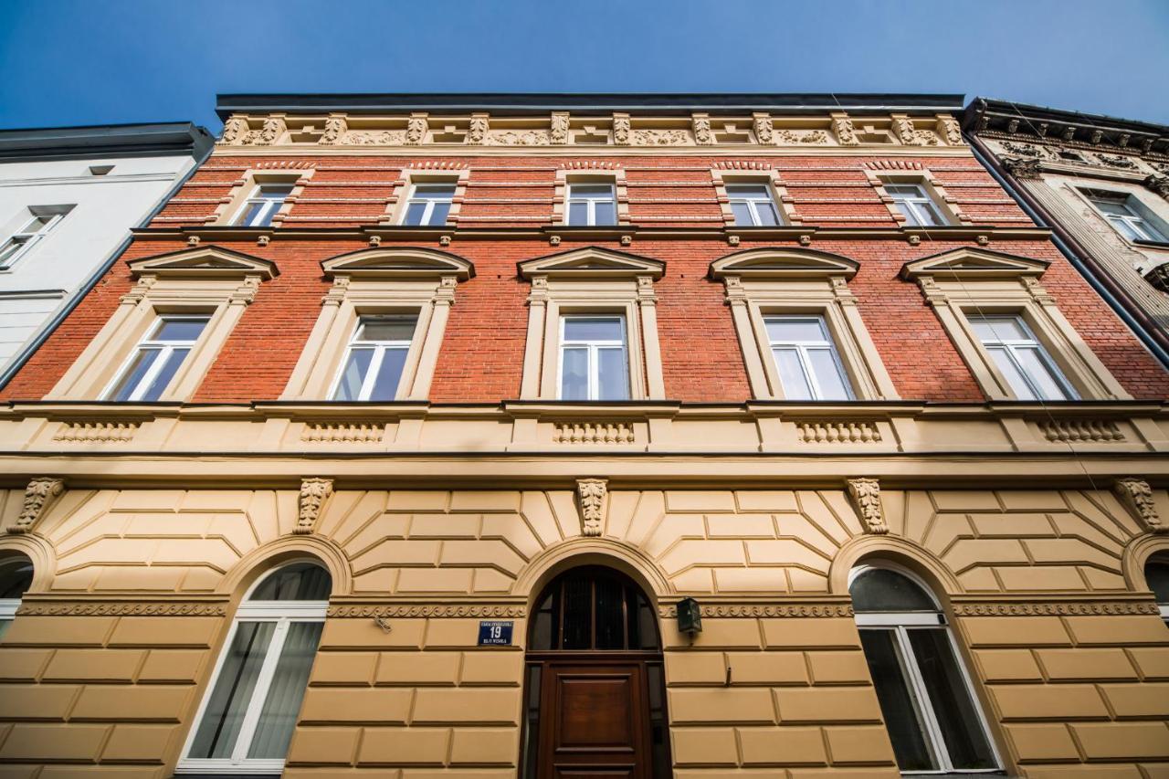 Attractive Apartment Oldtown Near Thetrain Station Krakow Exterior photo